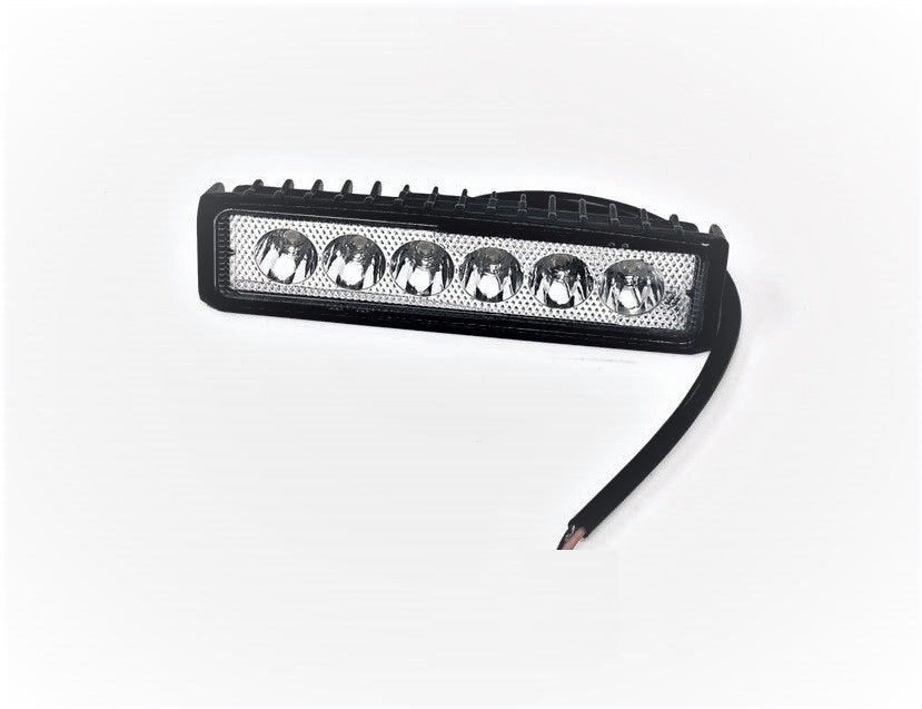 Faro A Led Da 18W Luce Bianca Fredda Da Lavoro 6 Led Per Auto Moto Fuoristrada
