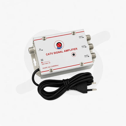 Amplificatore per antenna televisiva con uscite multiple per decoder e per la TV