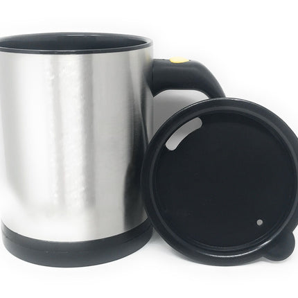 Tazza termica auto mescolante per il cappuccino con il coperchio e batterie AAA