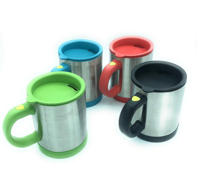 Tazza termica auto mescolante per il cappuccino con il coperchio e batterie AAA