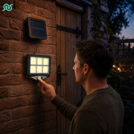 Faro LED Solare Sensore Movimento Telecomando Esterno Giardino