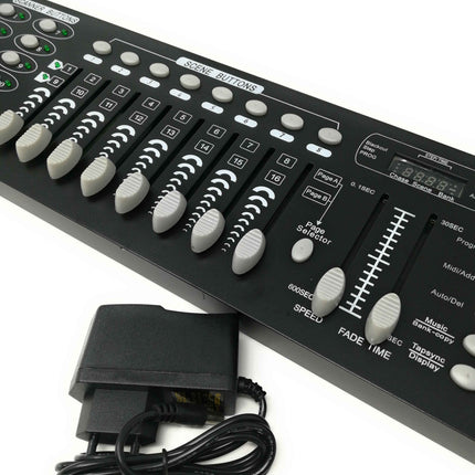 Controller per luci DMX a 192 canali con modalità automatica e per i DJ