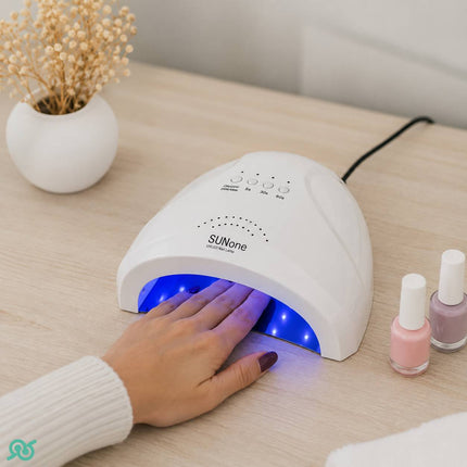 Lampada LED UV da 48W per unghie con sensore di movimento e 36 luci per mani e piedi