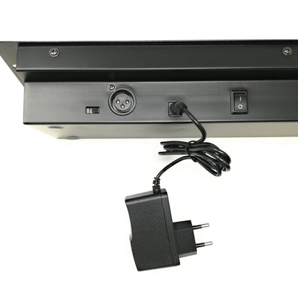 Controller per luci DMX a 192 canali con modalità automatica e per i DJ