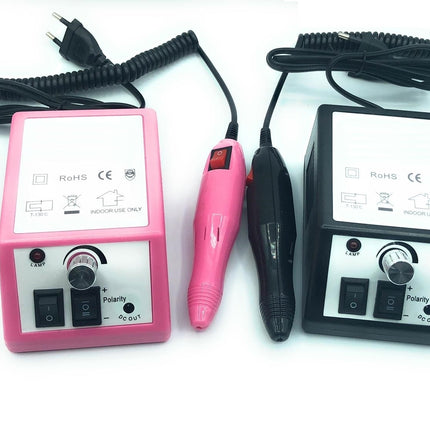 Kit per la manicure e per la pedicure con la fresa e con le punte intercambiabili