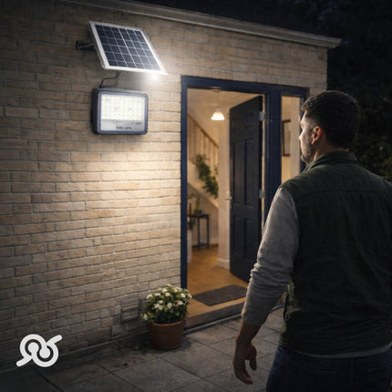Faro solare a LED con il telecomando per il cortile e con il timer