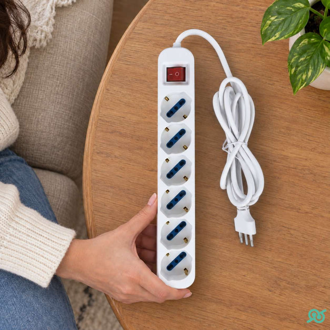 Ciabatta Multipresa elettrica a 6 posti con interruttore e cavo da 1,8 metri per parete