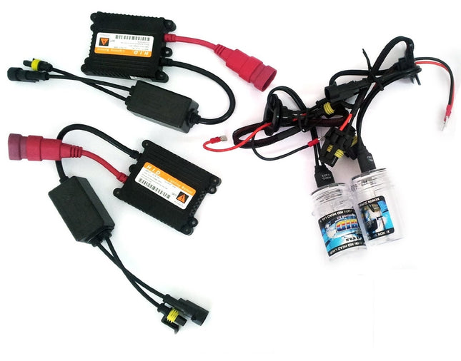 Kit xenon per l'auto con le lampade e con le centraline e per la luce uniforme